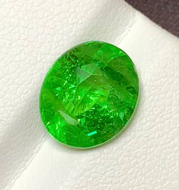 Natural Tsavorite Garnet – 5.08 Carats