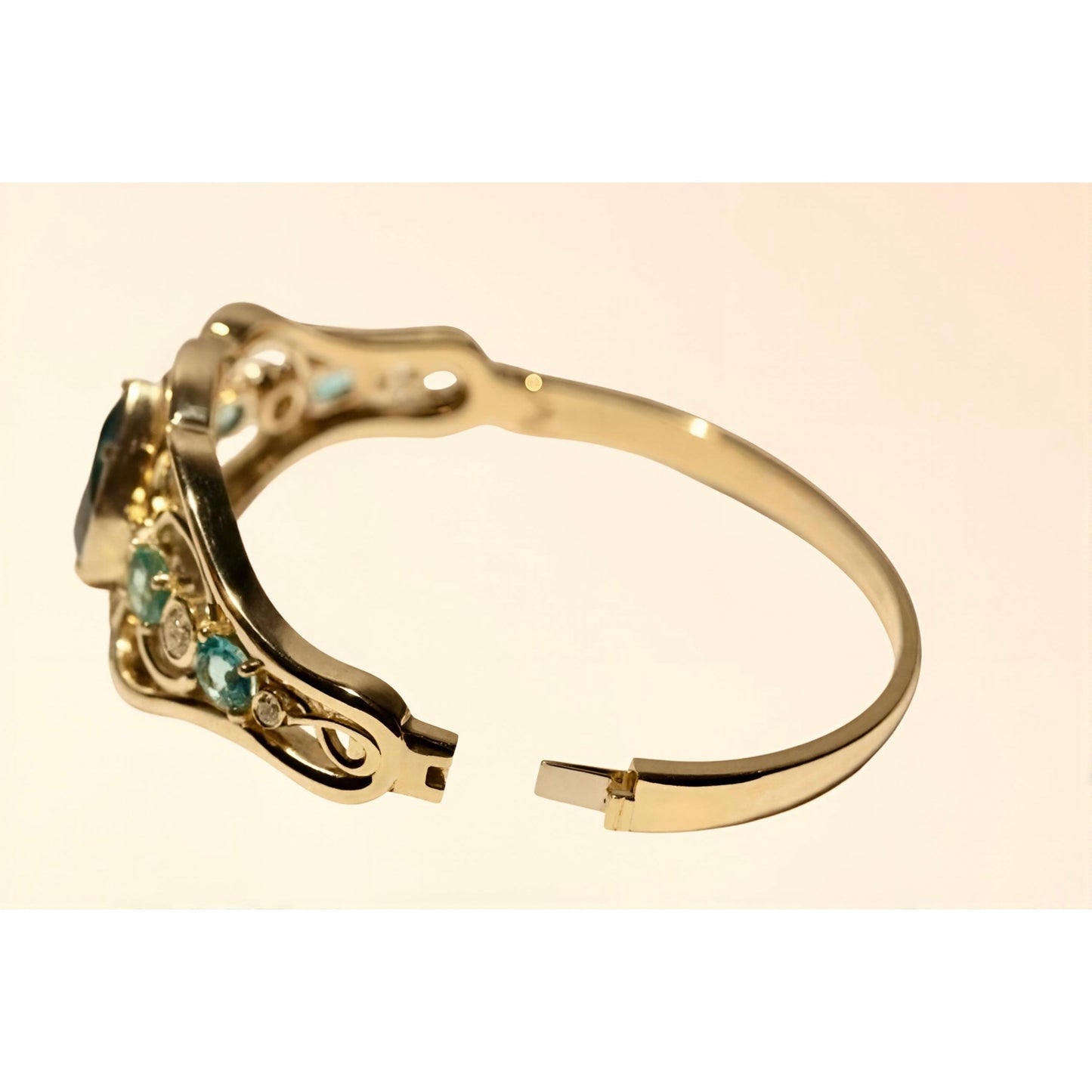 The Lysandra Bracelet — Apatite & Natural Diamonds in 14K Gold