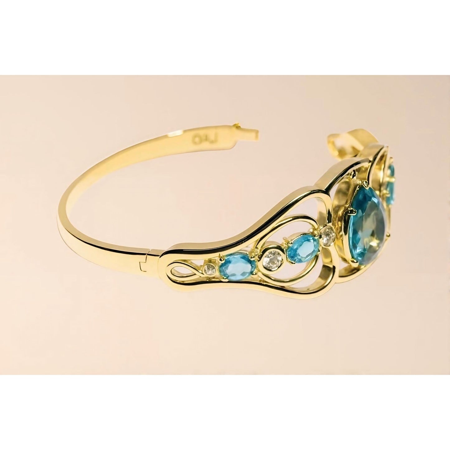The Lysandra Bracelet — Apatite & Natural Diamonds in 14K Gold